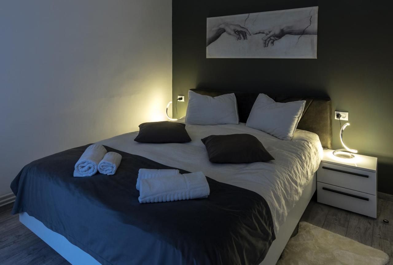Cristopher Apartament Busteni Exterior photo