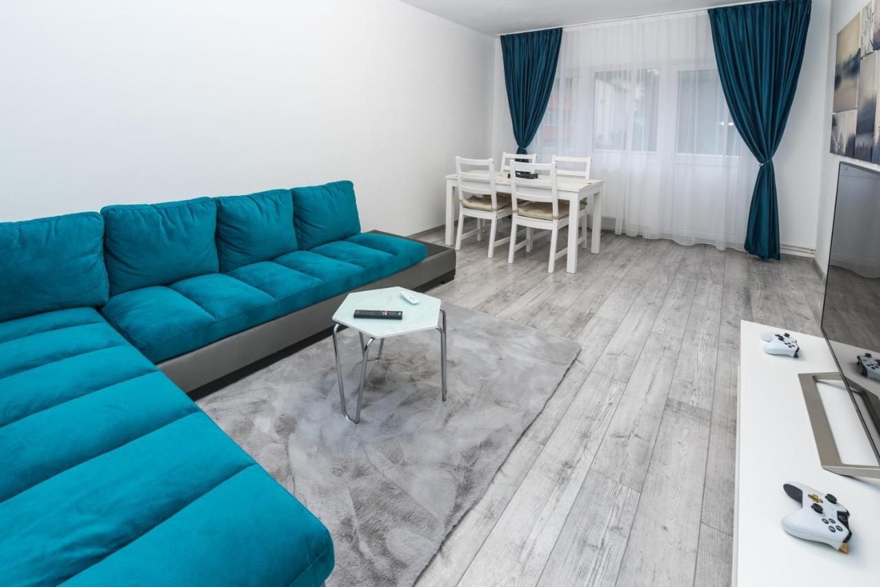 Cristopher Apartament Busteni Exterior photo