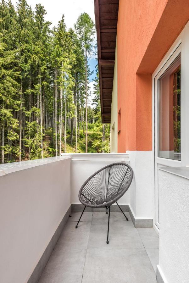 Cristopher Apartament Busteni Exterior photo